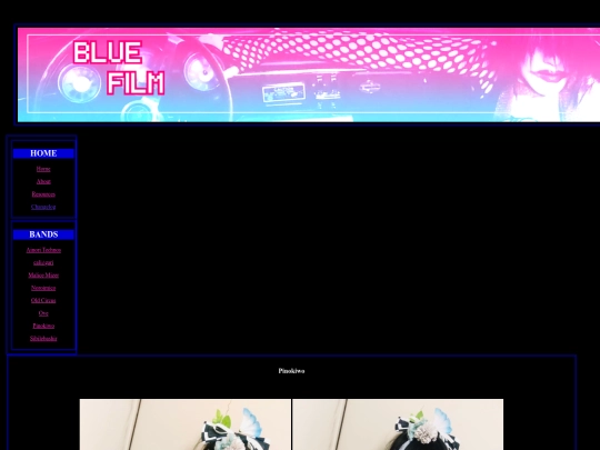 Bands/Pinokiwo/Images/Blue_BlackDot_Dress screenshot