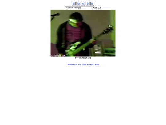 bob_pix/arles_gallery/imagepages/image10 screenshot