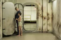 eleven/eleven-tank1.jpg